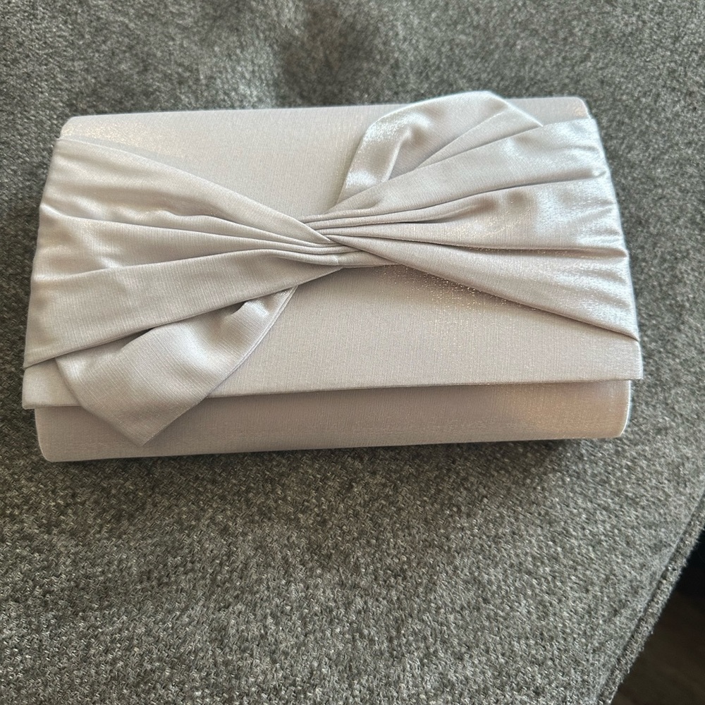 iXeBella satin clutch